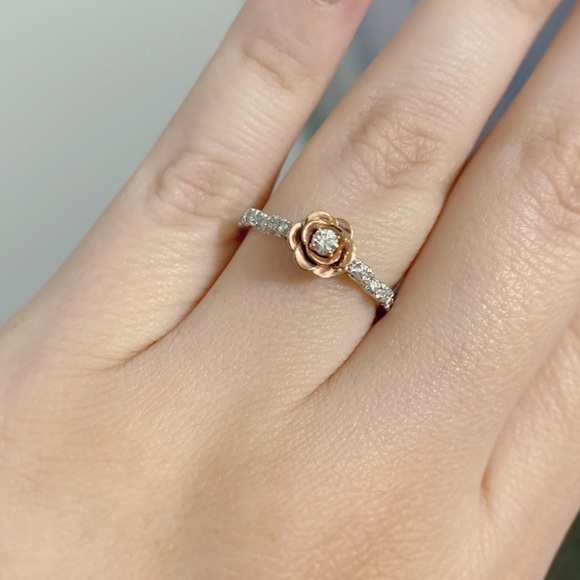 Enchanted Disney Belle Rose Ring - Picture 15 of 16